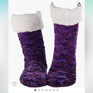 NWT THE COMFY Slipper Socks | Women’s Soft, Cozy Socks with Non-Skid Sole purple
